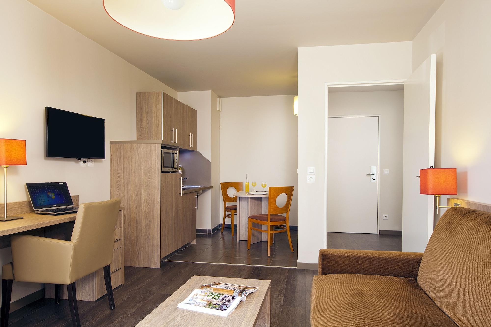 Residhome Paris-Guyancourt Exteriör bild